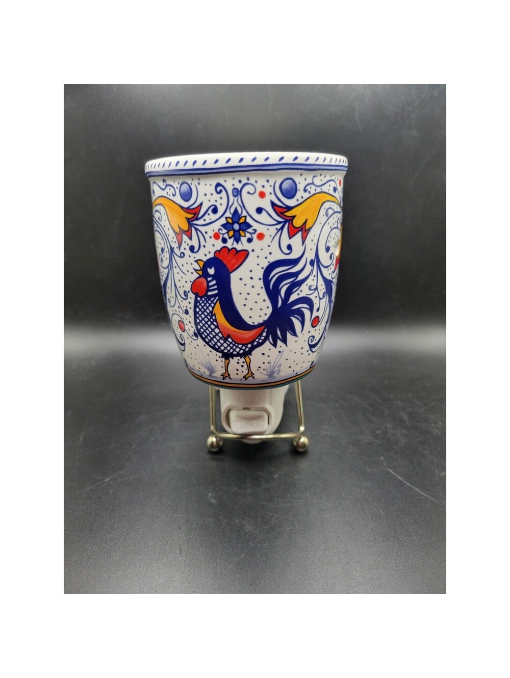 Scentsy Plug-in Scent Warmer Nightlight & bulb Italian Rooster Retired - Picture 8 of 8